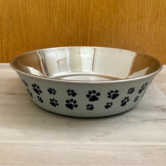 🟢 {3/$15} Non-Slip Dog Bowl - Large - Picture 1 of 13